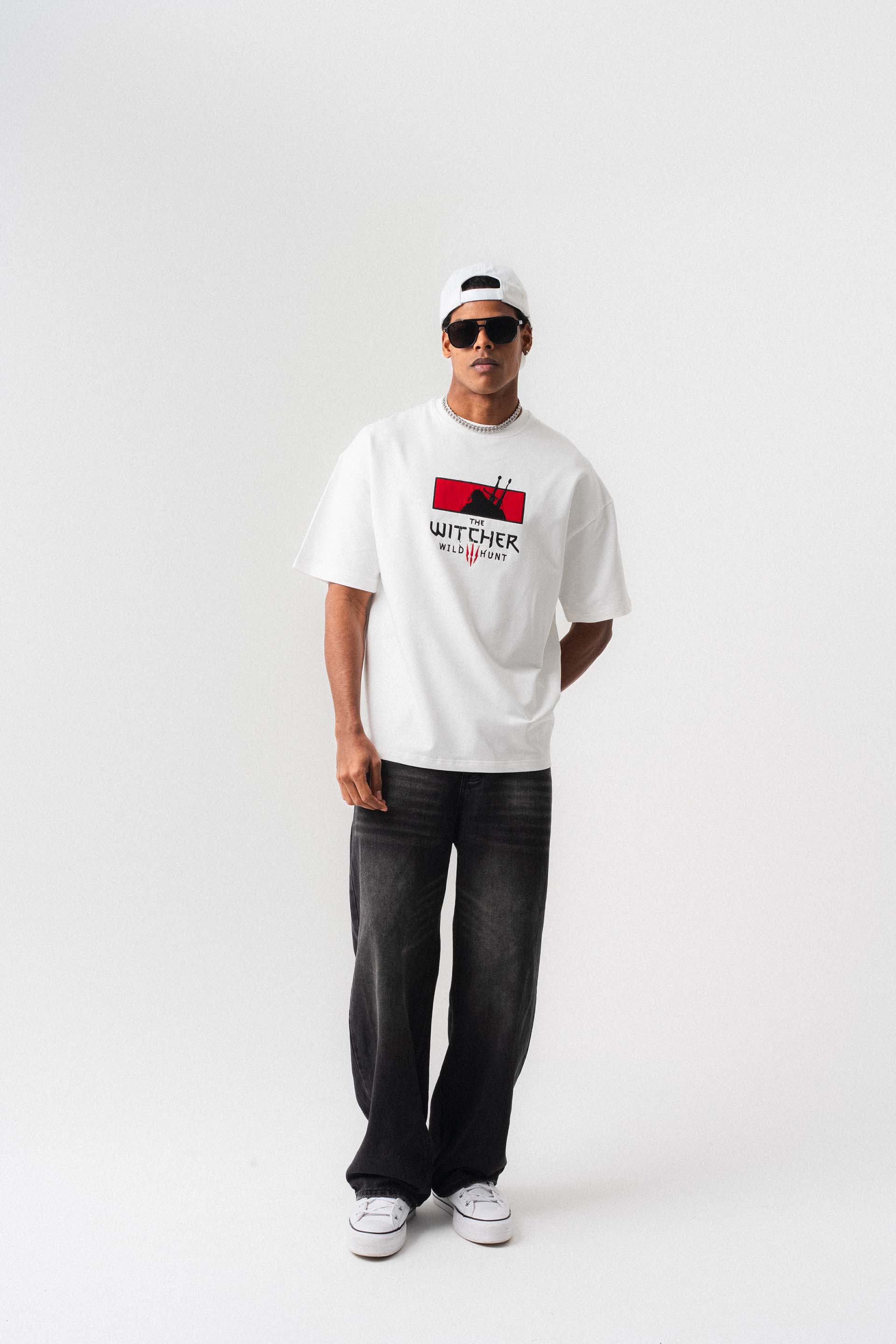 The Witcher Beyaz Oversize Baskılı T-Shirt