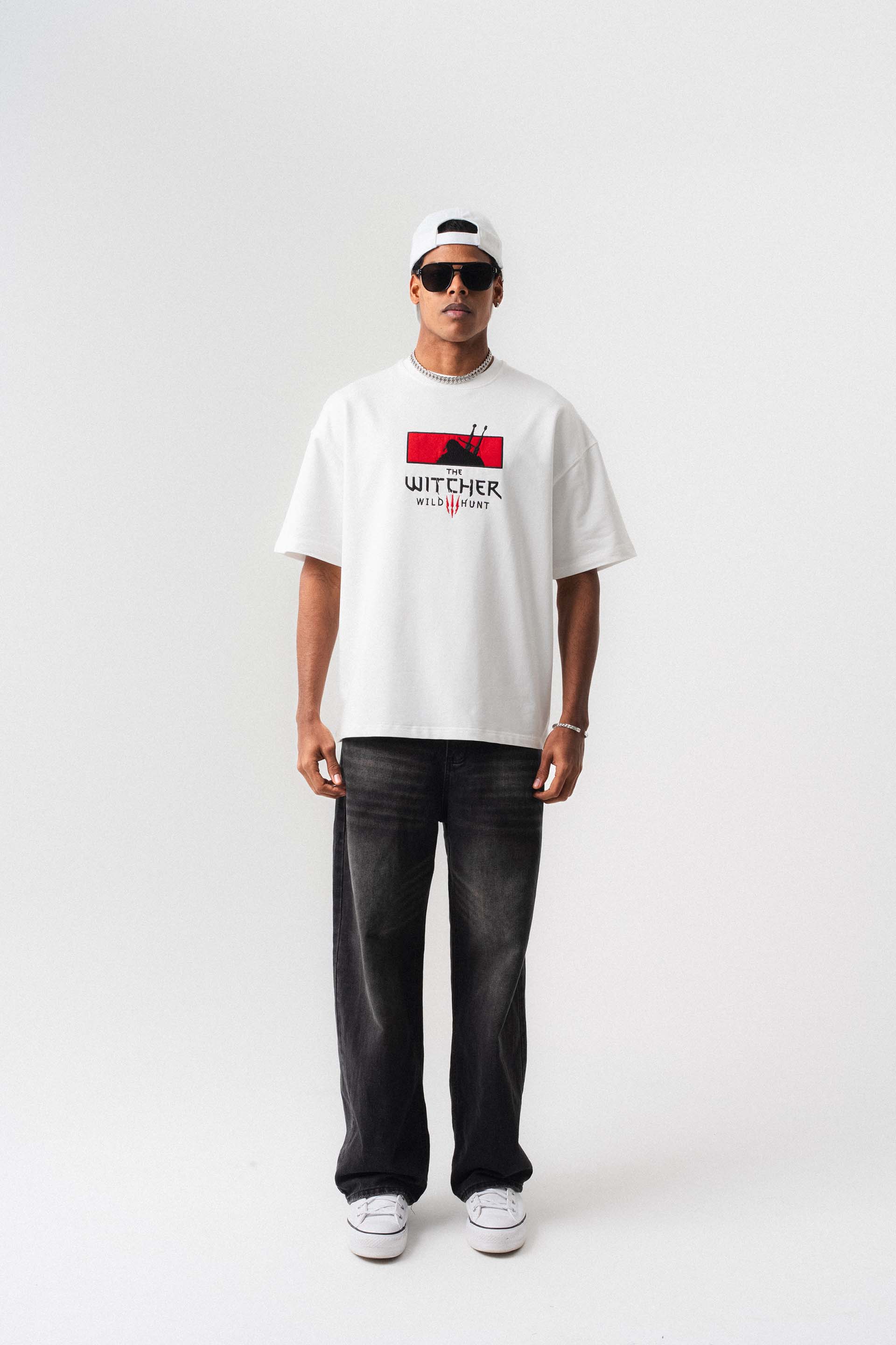 The Witcher Beyaz Oversize Baskılı T-Shirt