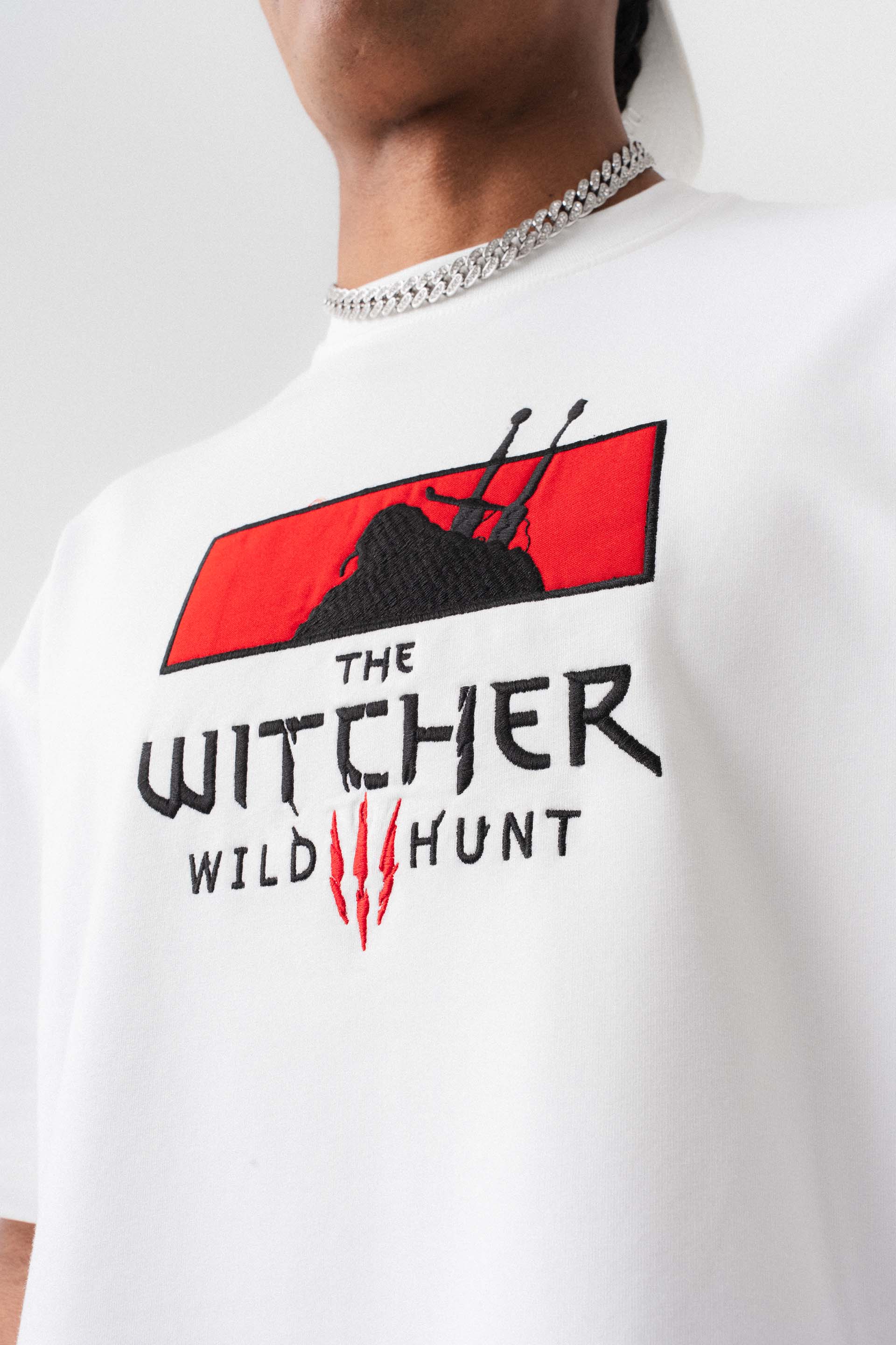 The Witcher Beyaz Oversize Baskılı T-Shirt