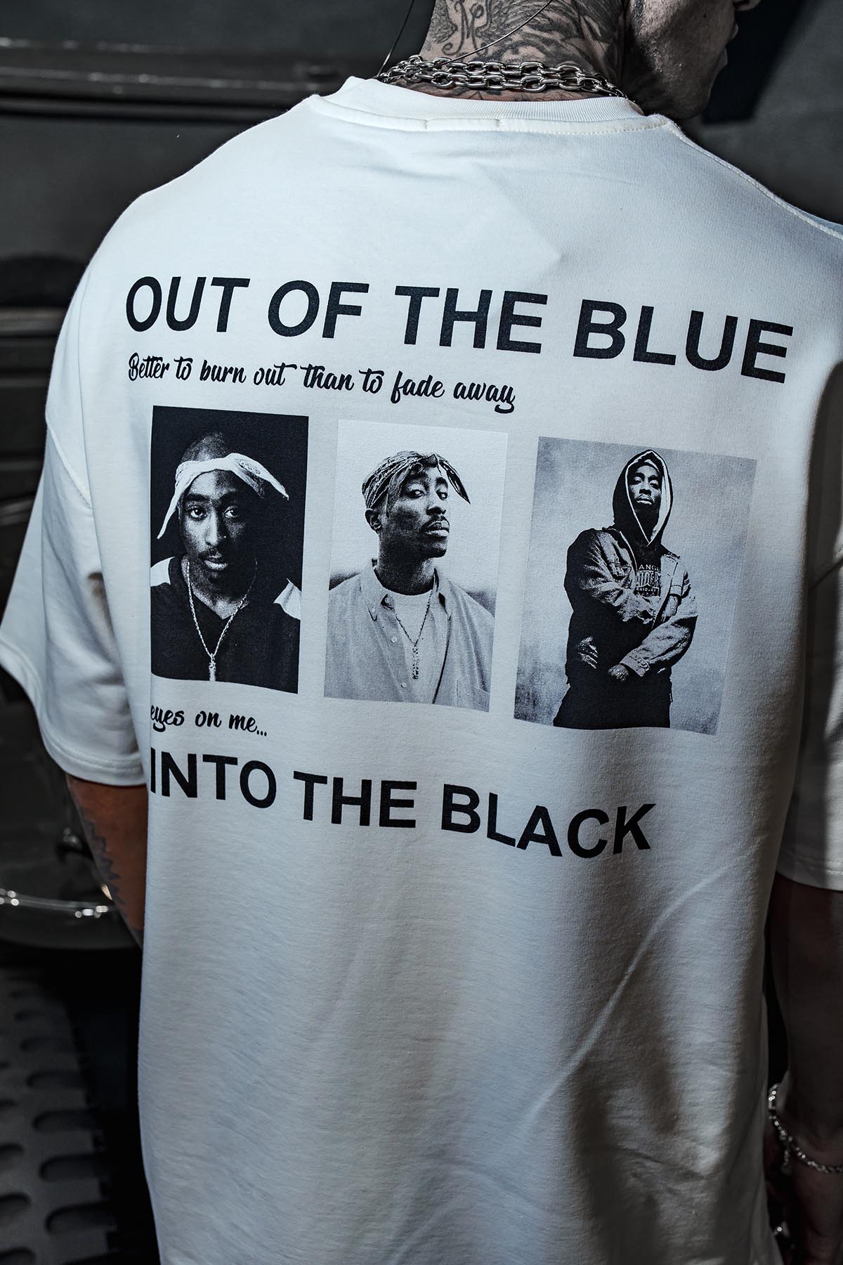 Tupac Into Black Baskılı Oversize Beyaz Tshirt