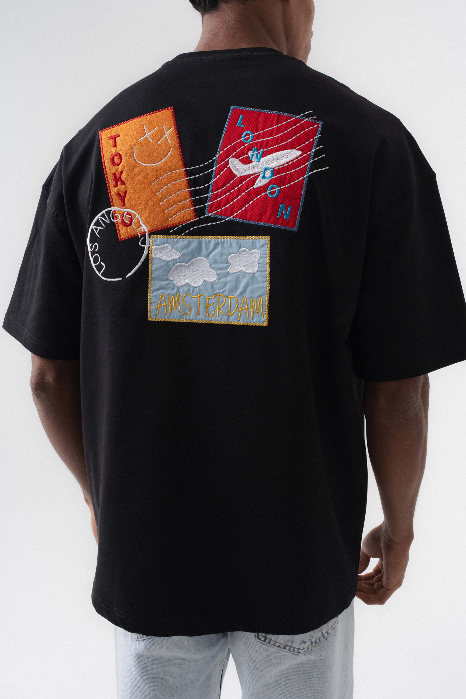 Tokyo Patchli Siyah Oversize Baskılı T-Shirt