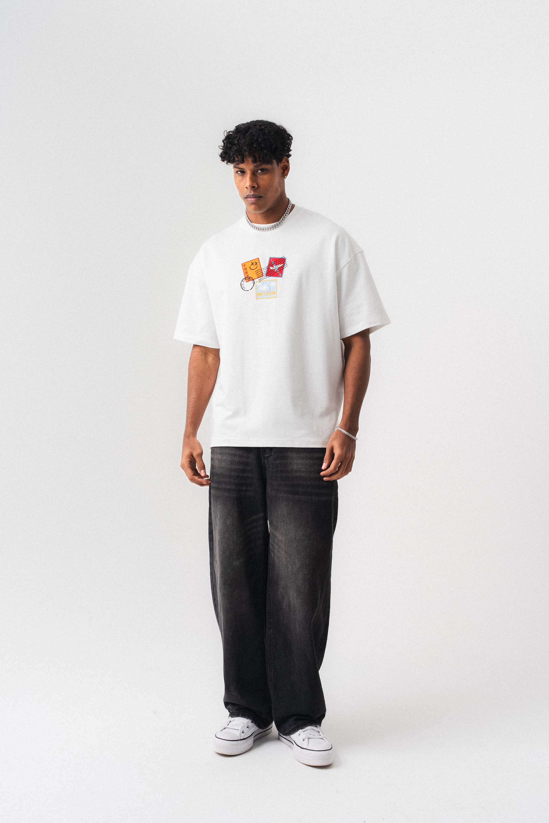 Tokyo Patchli Beyaz Oversize Baskılı T-Shirt