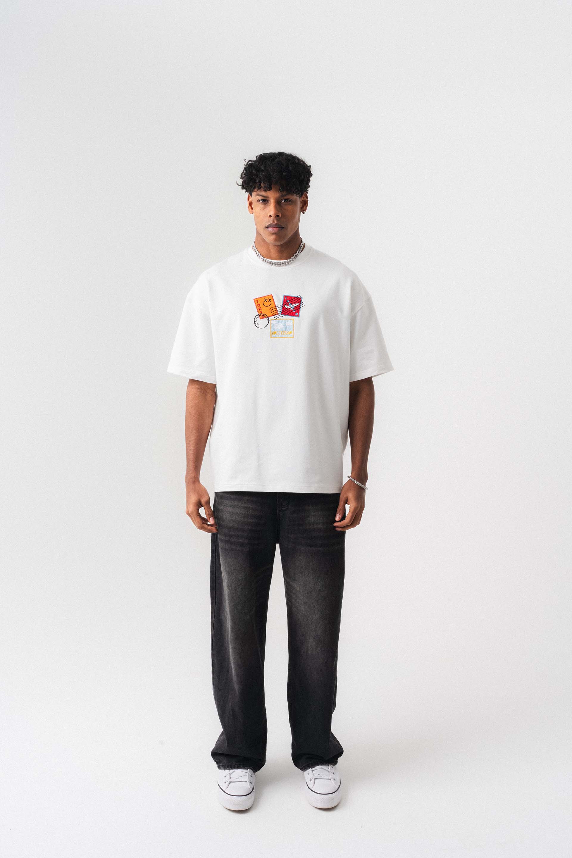 Tokyo Patchli Beyaz Oversize Baskılı T-Shirt