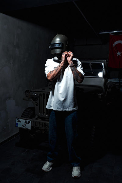 Travis Scott Oversize White T-shirt with Back Picture Print